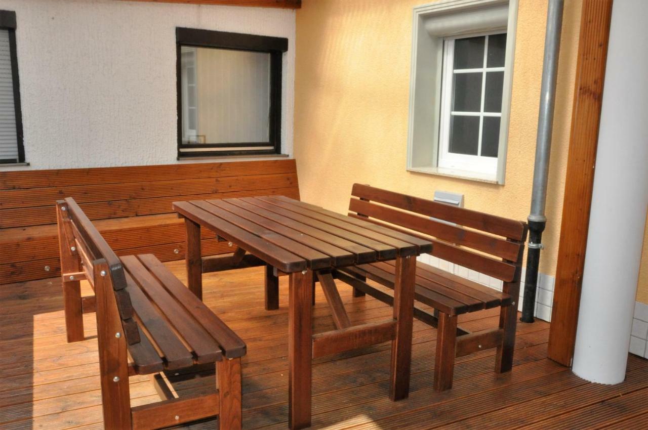 Apartmenthaus Am Zimmerplatz Hofheim am Taunus Exterior photo