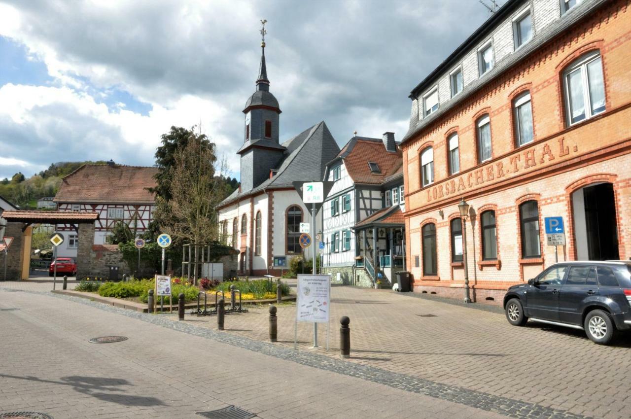 Apartmenthaus Am Zimmerplatz Hofheim am Taunus Exterior photo